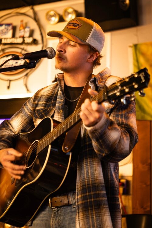 Jobey Grant, singer/songwriter